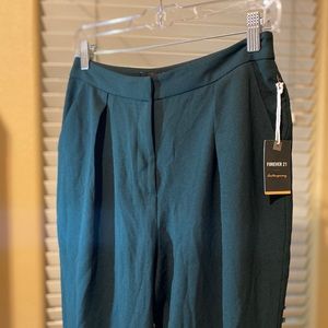 NWT Forever 21 Hunter Green Woven Ankle Pant sz M